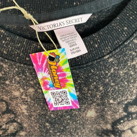 Upcycled Sweatshirt Womens Small XS Cropped Pullover Mandala Victoria s Secret - Picture 6 of 10